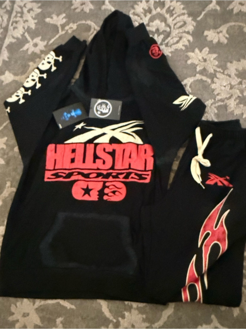 Hellstart tracksuits - Picture 7 of 7